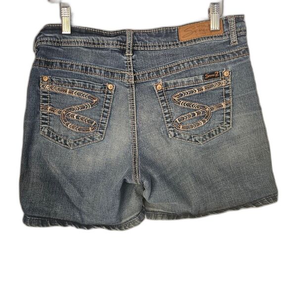 Seven7 Denim Shorts Embroidered Pocket Size 10 Jeans - Picture 2 of 5
